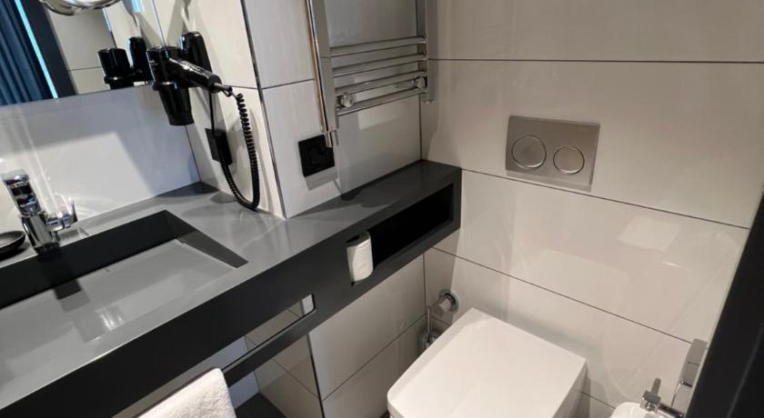 standard-double-room-4